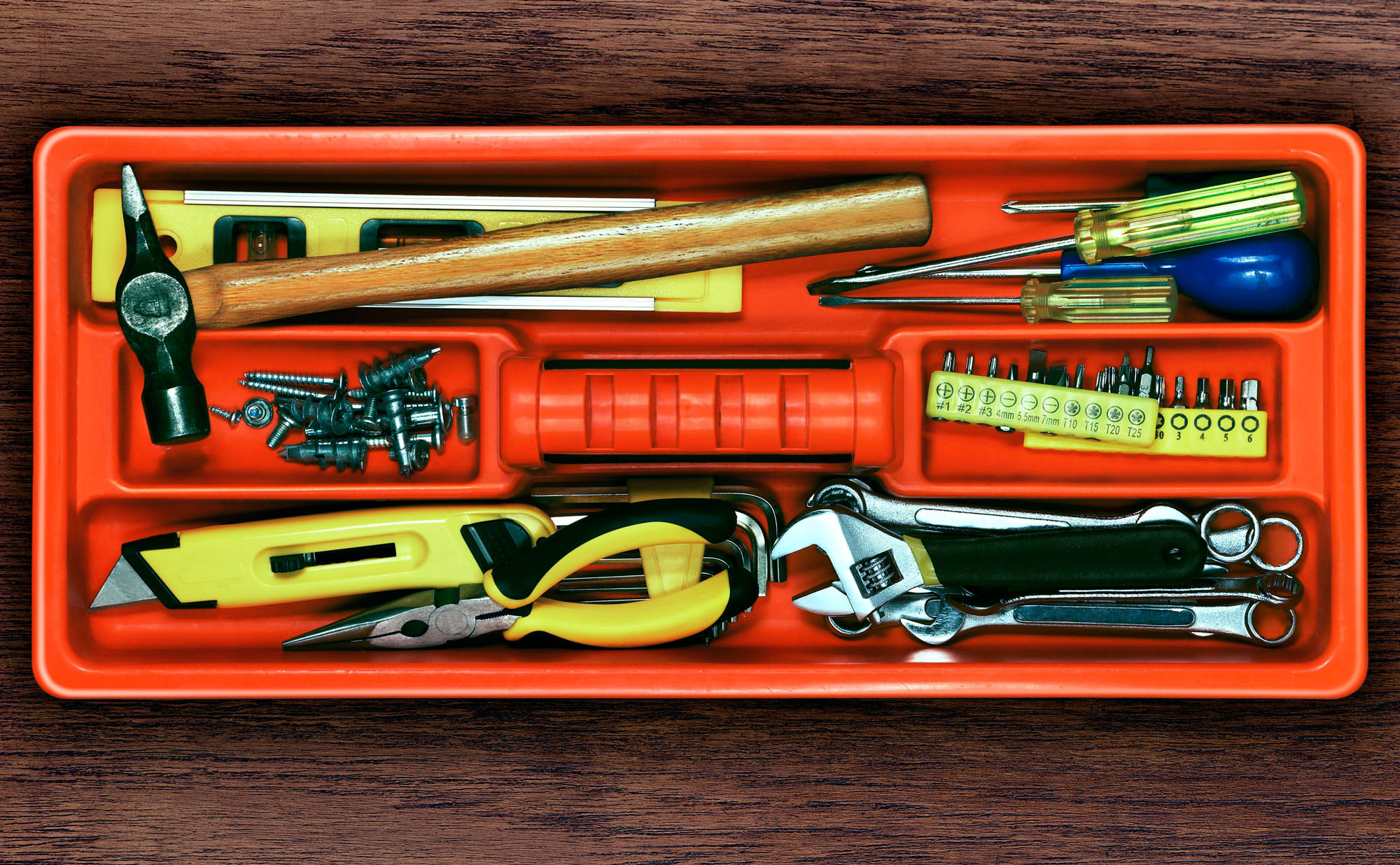 Essential Gadgets for Your Auto Toolkit Parkside Motors