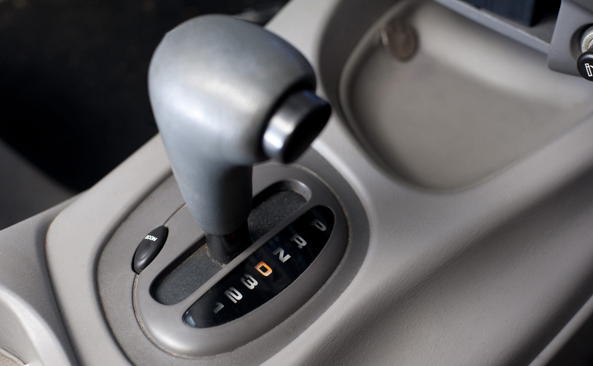 Kom langs om het te weten belofte Adviseur When Should I Use Low Gears? (Auto Trans) | Parkside Motors